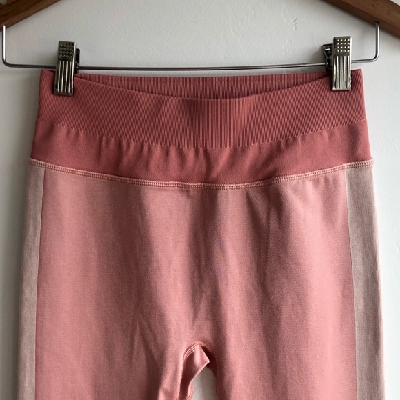 Lululemon Ebb to Train 25” Crop Copper Clay/Angel Wing Tight sz 6 - Picture 4 of 14